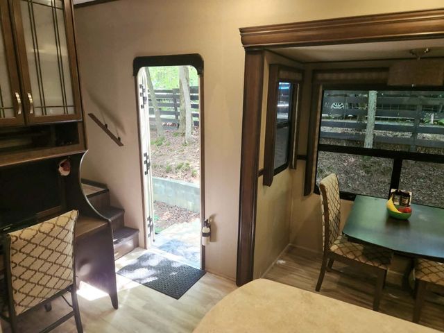 118 10th Street, Ellijay, GA 30540
