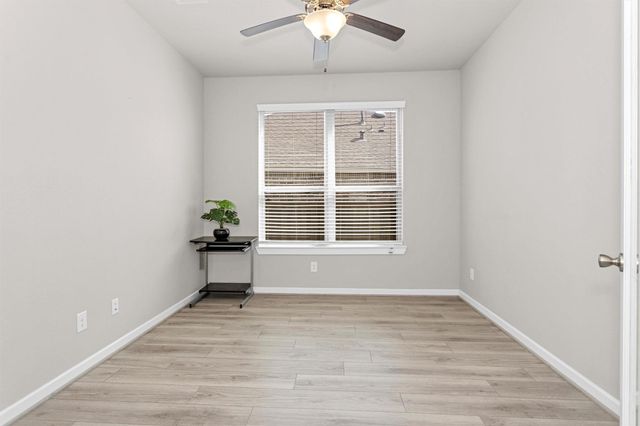 7809 Axis Ridge Drive, Magnolia, TX 77354