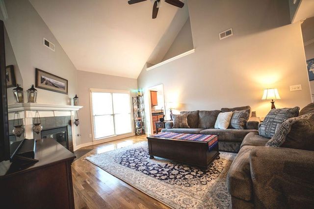 10166 CARLY DR, Lakeland, TN 38002