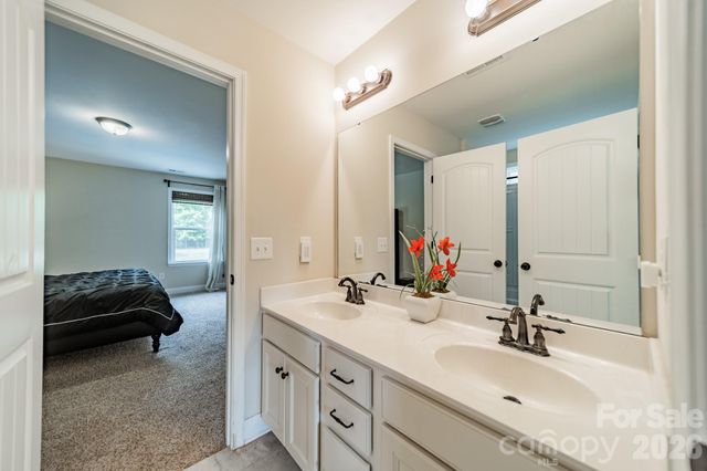 512 Stillwater Road, Troutman, NC 28166