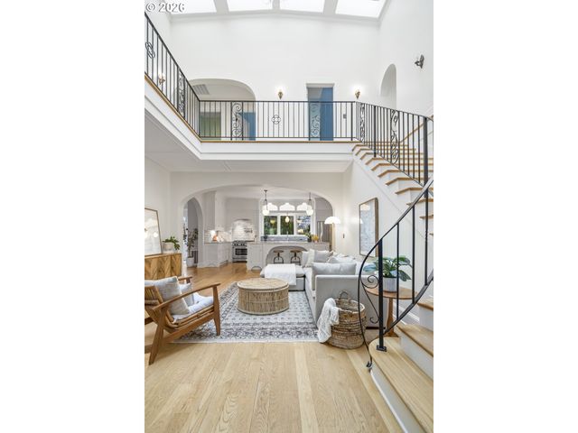 450 Ne 32ND Ave, Portland, OR 97232