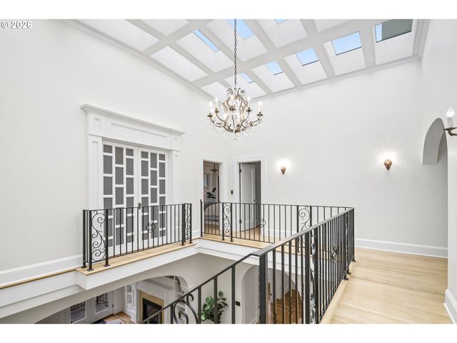 450 Ne 32ND Ave, Portland, OR 97232