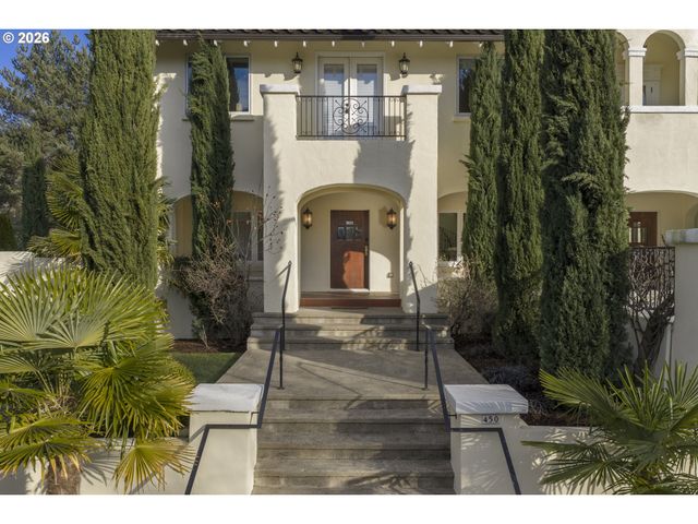 450 Ne 32ND Ave, Portland, OR 97232