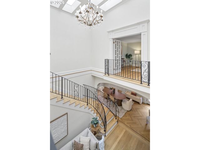 450 Ne 32ND Ave, Portland, OR 97232