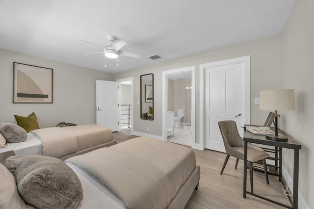 2691 Cypress Island Drive, Palm Beach Gardens, FL 33410