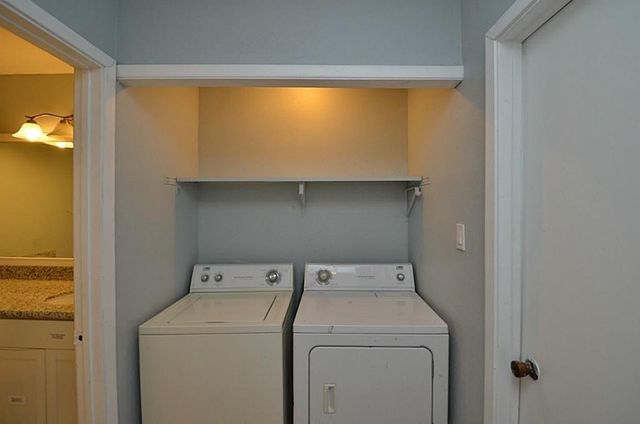 3615 Tanglewilde Street 3615, Houston, TX 77063