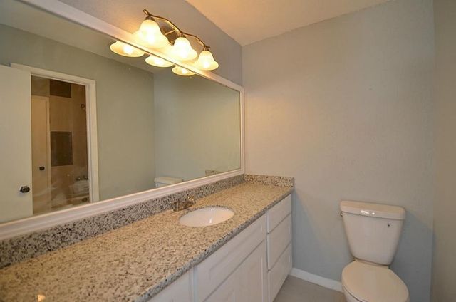 3615 Tanglewilde Street 3615, Houston, TX 77063