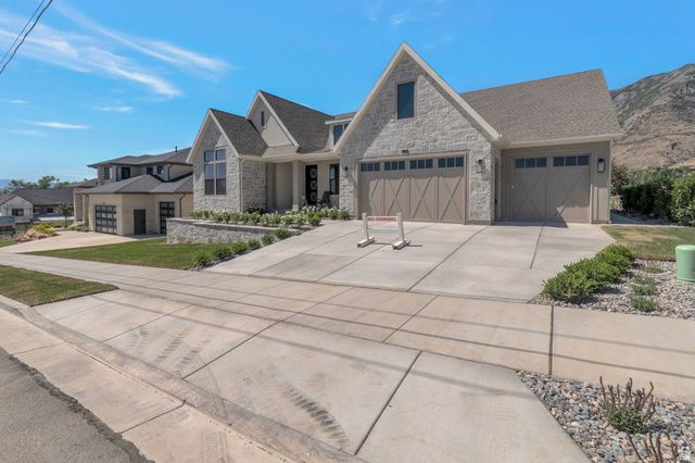 1123 E 200 S, Pleasant Grove, UT 84062