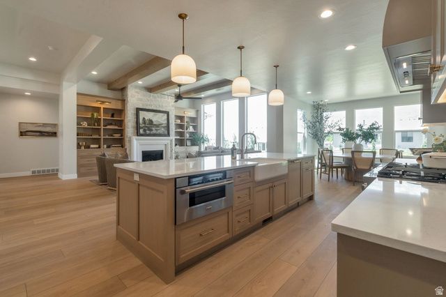 1123 E 200 S, Pleasant Grove, UT 84062