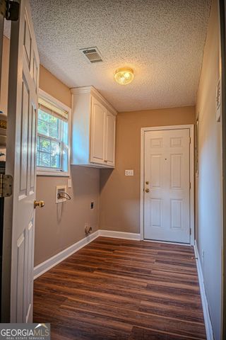 980 W Ellis Road, Griffin, GA 30223