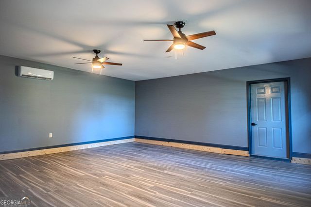 980 W Ellis Road, Griffin, GA 30223