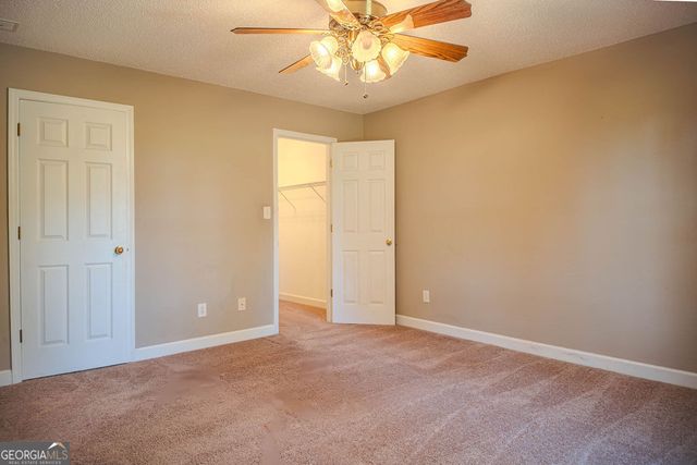 980 W Ellis Road, Griffin, GA 30223