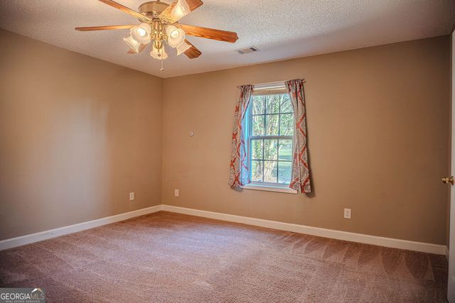 980 W Ellis Road, Griffin, GA 30223