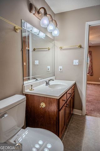 980 W Ellis Road, Griffin, GA 30223