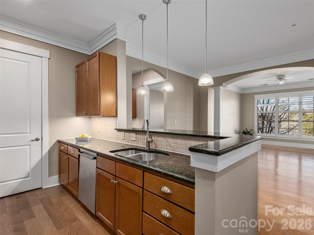 42 Schenck Parkway 202, Asheville, NC 28803