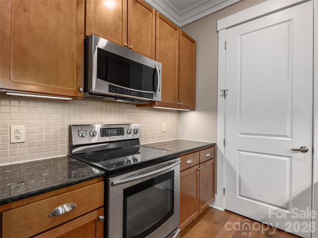 42 Schenck Parkway 202, Asheville, NC 28803