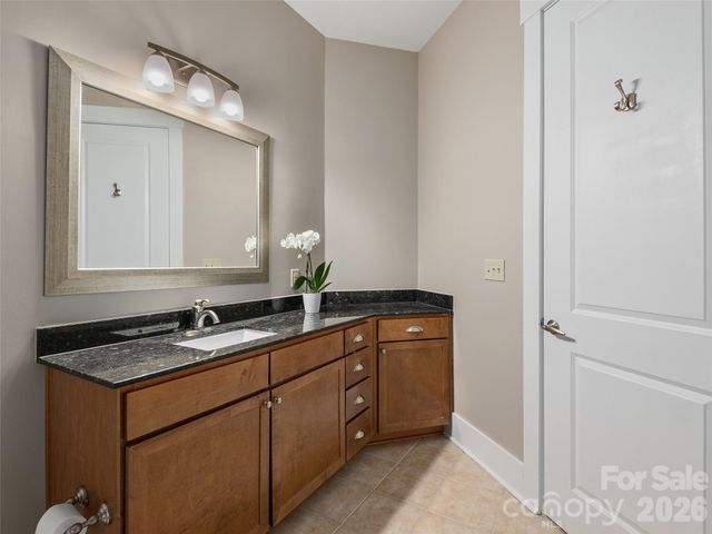 42 Schenck Parkway 202, Asheville, NC 28803