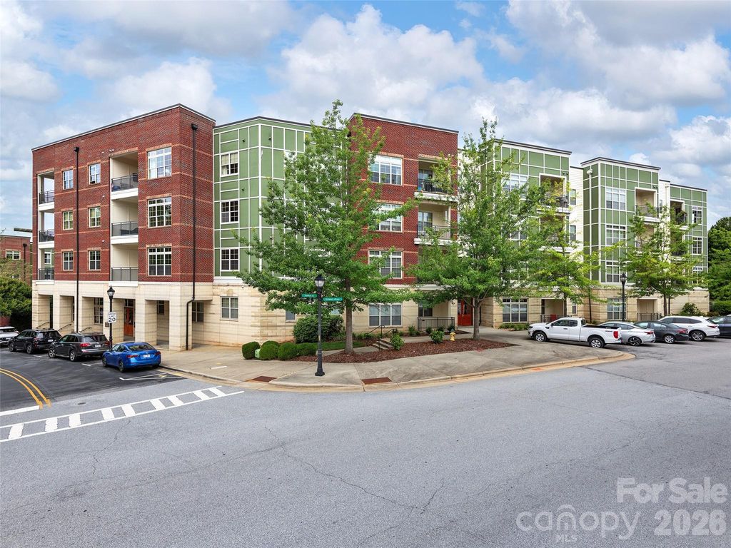 42 Schenck Parkway 202, Asheville, NC 28803