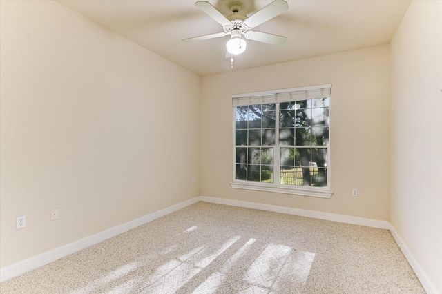 204 Colorado River RD, Georgetown, TX 78633