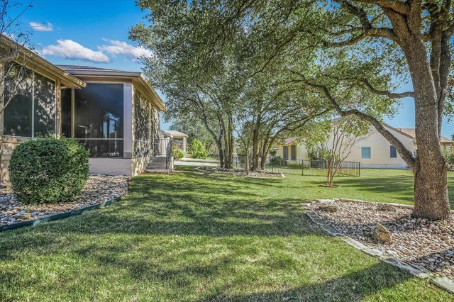 204 Colorado River RD, Georgetown, TX 78633