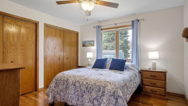 512 Windsor Forest Drive, Altoona, WI 54720
