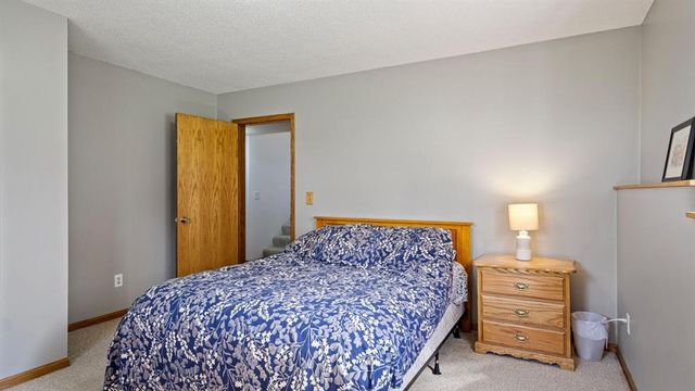 512 Windsor Forest Drive, Altoona, WI 54720