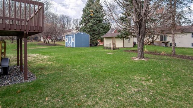 512 Windsor Forest Drive, Altoona, WI 54720