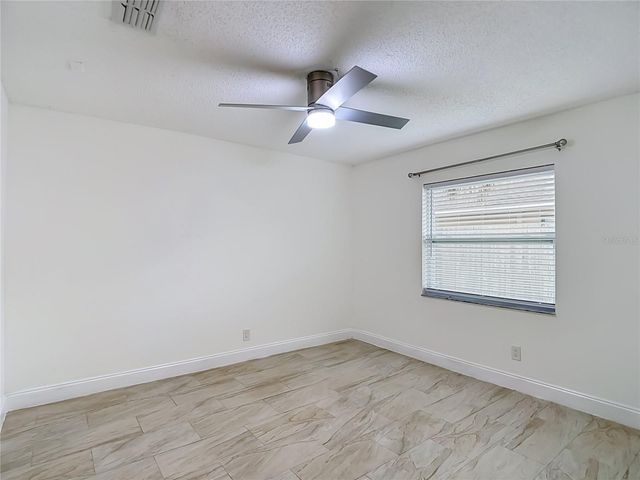 5118 BRYNN MAWR DRIVE, Tampa, FL 33624