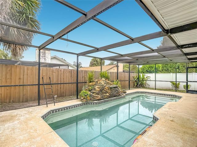 5118 BRYNN MAWR DRIVE, Tampa, FL 33624