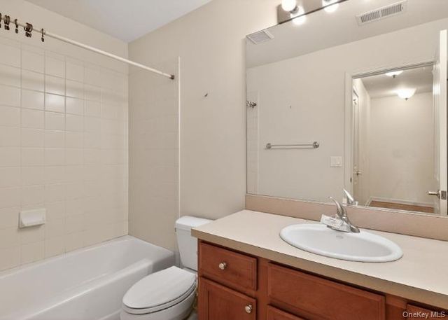 414 Highridge Court, Peekskill, NY 10566