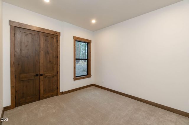 56236 Rockcress Lane 436, Bend, OR 97707