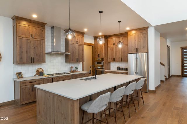 56236 Rockcress Lane 436, Bend, OR 97707
