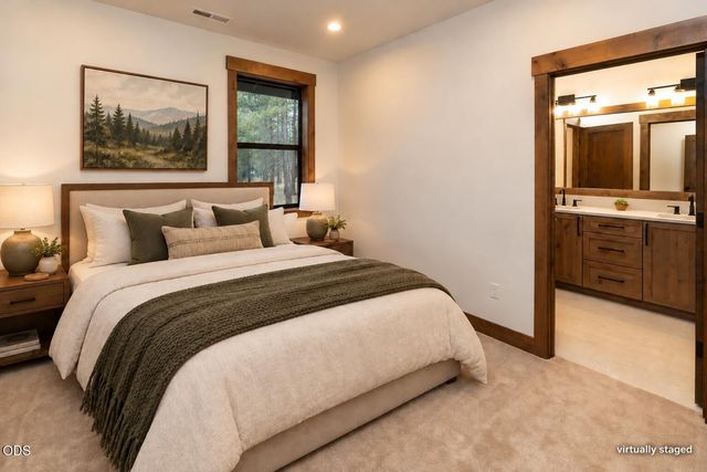 56236 Rockcress Lane 436, Bend, OR 97707