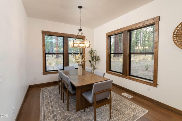 56236 Rockcress Lane 436, Bend, OR 97707