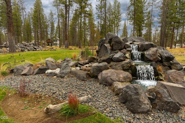 56236 Rockcress Lane 436, Bend, OR 97707