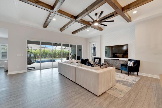 5611 MADRIGAL WAY, Apollo Beach, FL 33572