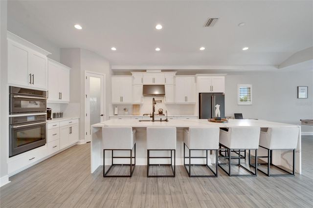 5611 MADRIGAL WAY, Apollo Beach, FL 33572