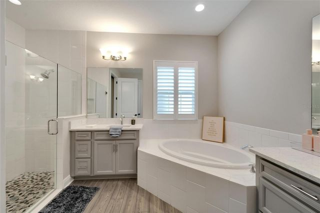 5611 MADRIGAL WAY, Apollo Beach, FL 33572