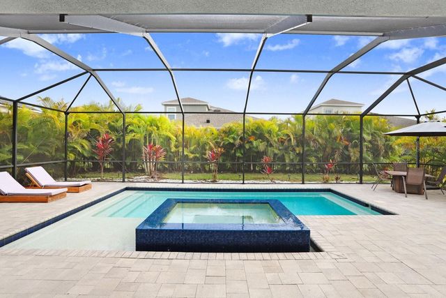 5611 MADRIGAL WAY, Apollo Beach, FL 33572