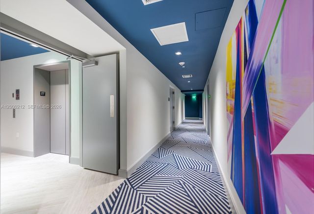 45 SW 9th St 4006, Miami, FL 33130