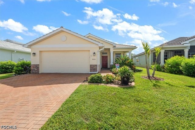 3454 Crosswater DR, North Fort Myers, FL 33917