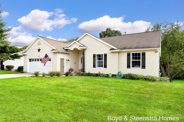 442 Shaw Estates Drive Ne, Rockford City, MI 49341