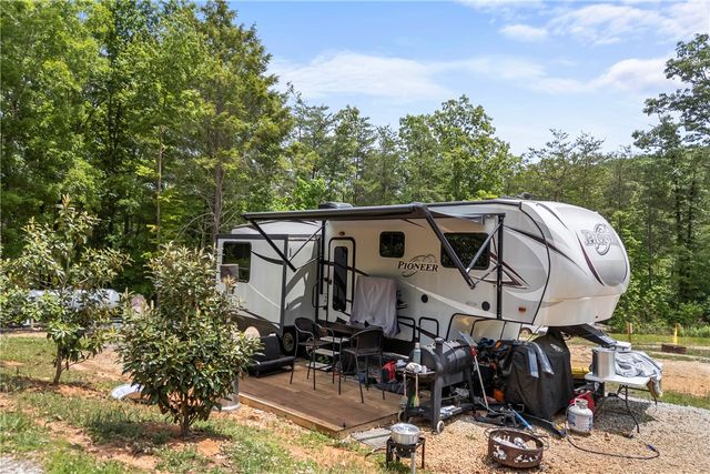 720 Lonesome Dove Lane, Salem, SC 29676