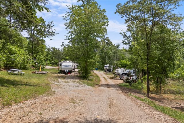 720 Lonesome Dove Lane, Salem, SC 29676