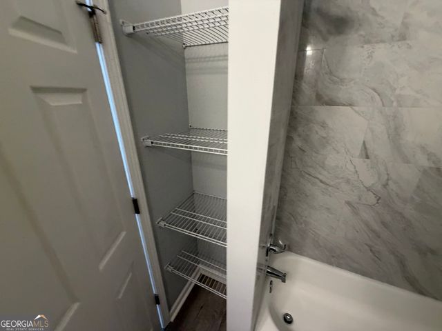 203 Ferrill Street, Savannah, GA 31415