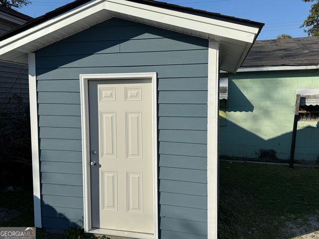 203 Ferrill Street, Savannah, GA 31415