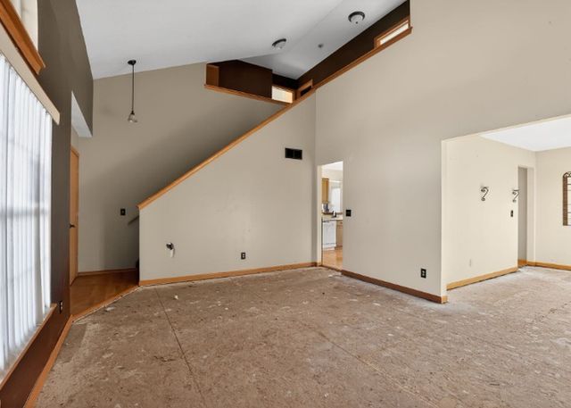 1605 ILES Avenue, Belvidere, IL 61008