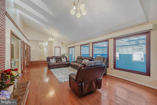 12 BAUGHMAN CT, Silver Spring, MD 20906