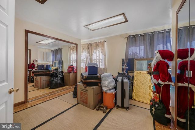 12 BAUGHMAN CT, Silver Spring, MD 20906