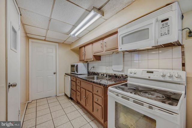 12 BAUGHMAN CT, Silver Spring, MD 20906